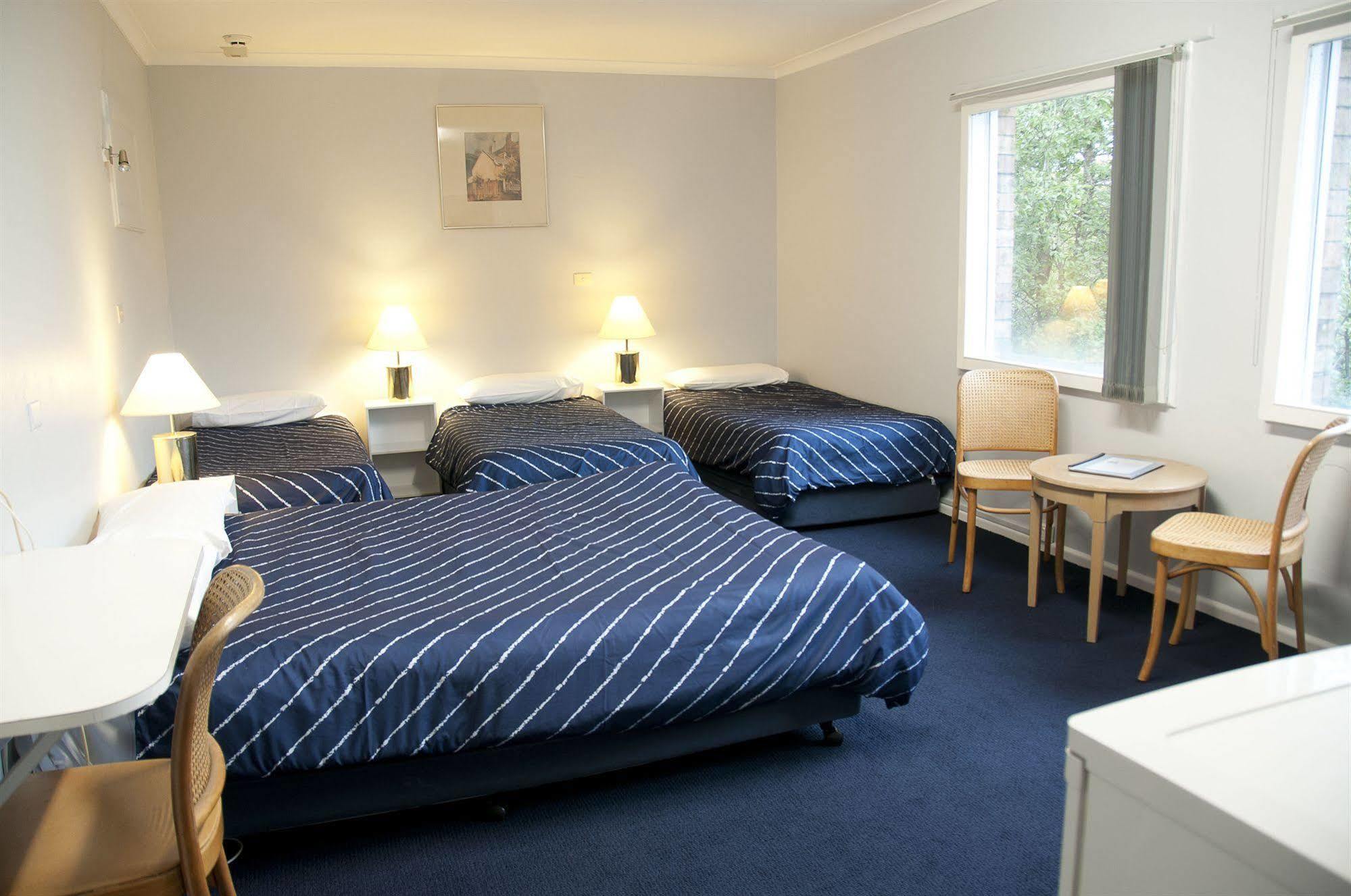 Blue Mountains Highway Motel คาทุมบา ภายนอก รูปภาพ