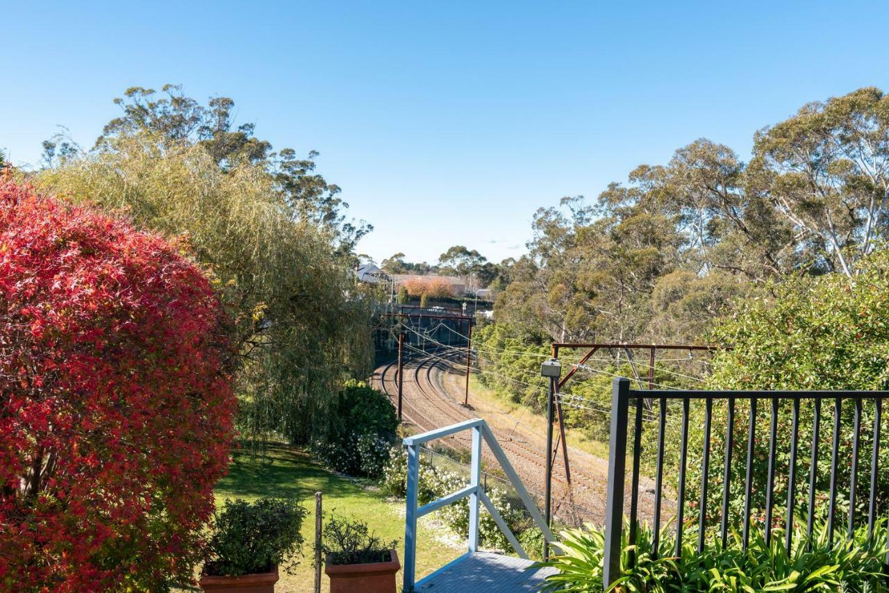 Blue Mountains Highway Motel คาทุมบา ภายนอก รูปภาพ